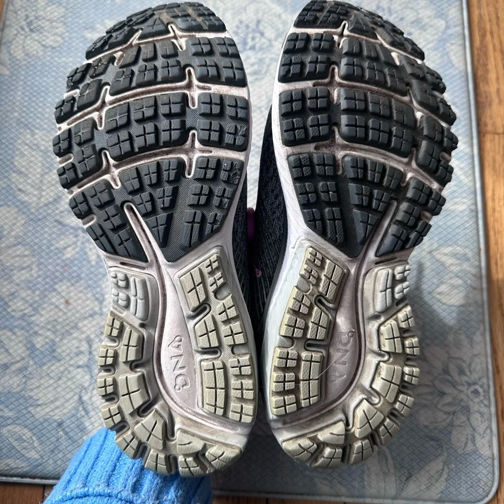Brooks Ghost 10 Women's Grey Purple Lace-up Athletic Running Shoes - Size 7.5 - Picture 6 of 9